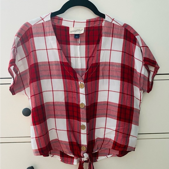 XS Universal Thread Goods Co. Red Plaid short sleeve blouse - Picture 1 of 3